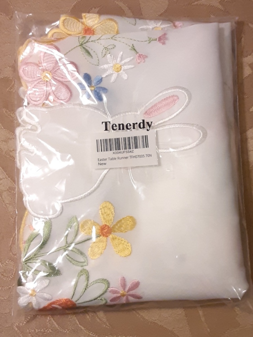 Tenerdy Embroidered Easter Table Runner